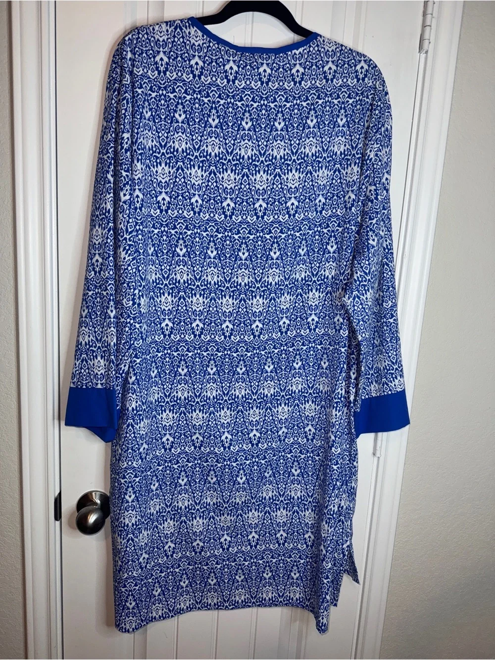 Blue and White Printed Tunic‎ 50 UPF sun protectant swim coverup